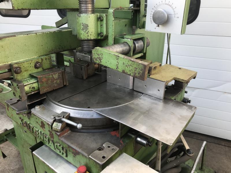 Gehrungs Kaltkreissägeautomat, Sägeautomat mit Materialvorschub