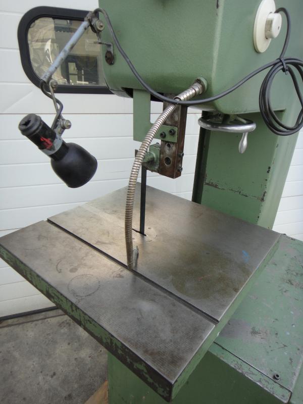 Vertikal Bandsäge, Bandsägemaschine