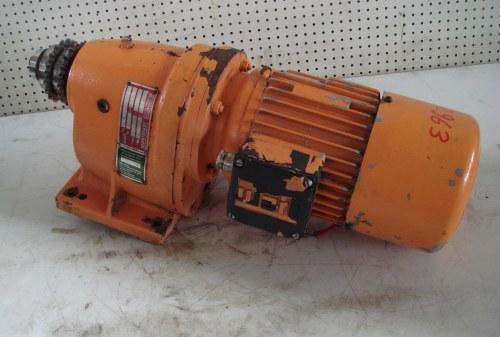 Elektromotor mit Getriebe - Getriebemotor mit Bremse