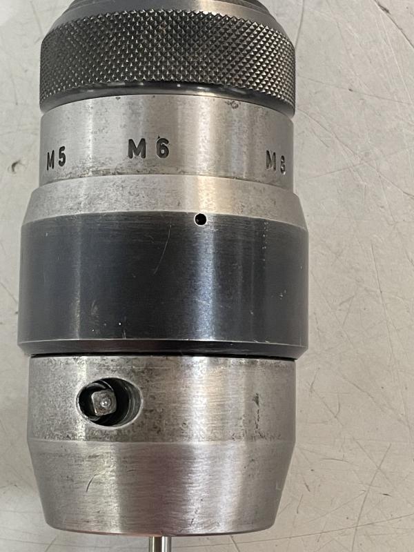 Gewindeschneidfutter M3 - M12 mit Morsekonus MK2