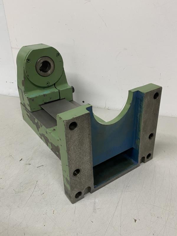 Gegenlager zum Horizontalfräsen, Lagerbock mit Stützlager für lange Fräsdorne, Horizontalbarbeitung