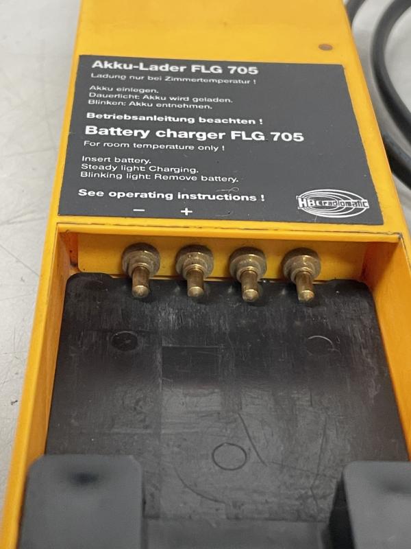 Ladegerät, Batterieladegerät für Funksender Akku für Kranfernsteuerung, Akku-Lader 6 Volt