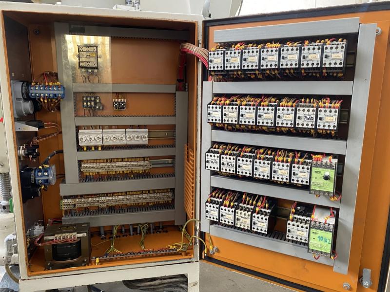 Einständer - Exzenterpresse mit UVV