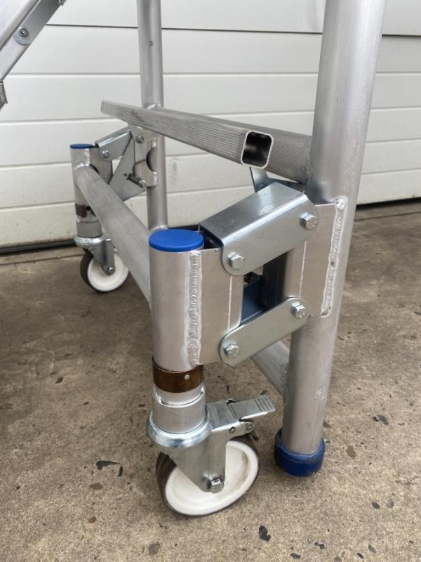 Mobile Montageplattform, Workmaster, Podestleiter, Plattformtreppe 