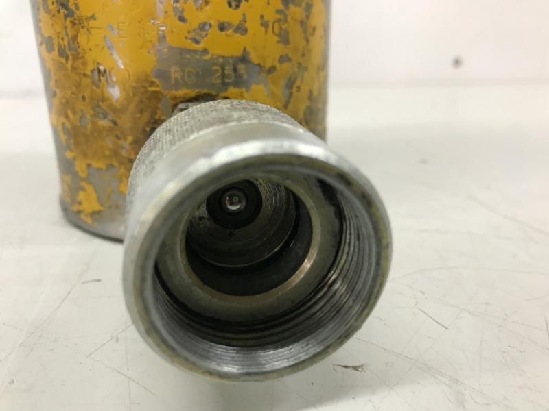 Einfachwirkender Hydraulikzylinder mit Federrückzug, Hydraulikstempel, Lukaszylinder, Maschinenheber
