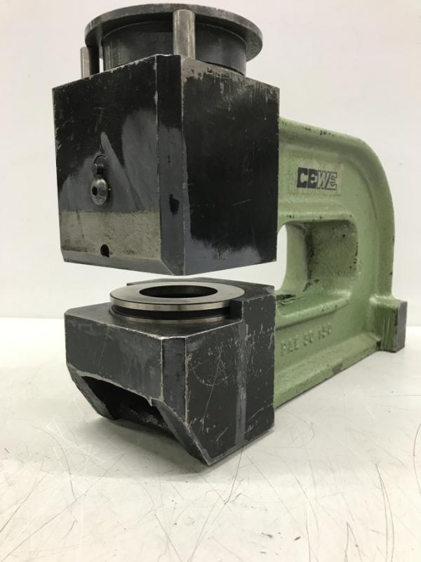 Stanzbügel, Stanzeinheit