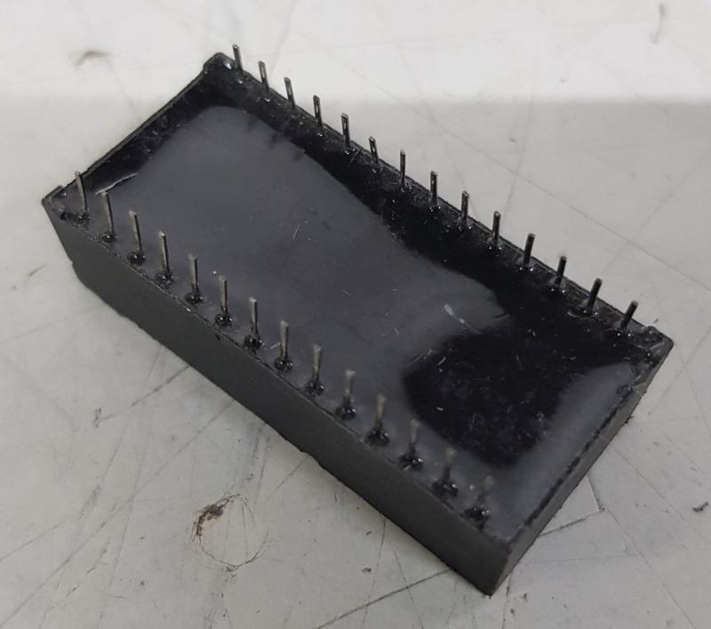 Nicht flüchtiger SRAM, NVSRAM, Nonvolatile SRAM, Integrierte Schaltung