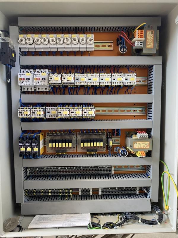 NC Doppelgehrungssäge mit 2 Sägeaggregaten für ALU, Buntmetalle und Kunsstoffe - DEFEKT