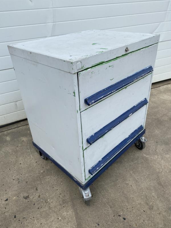 Schubladenschrank