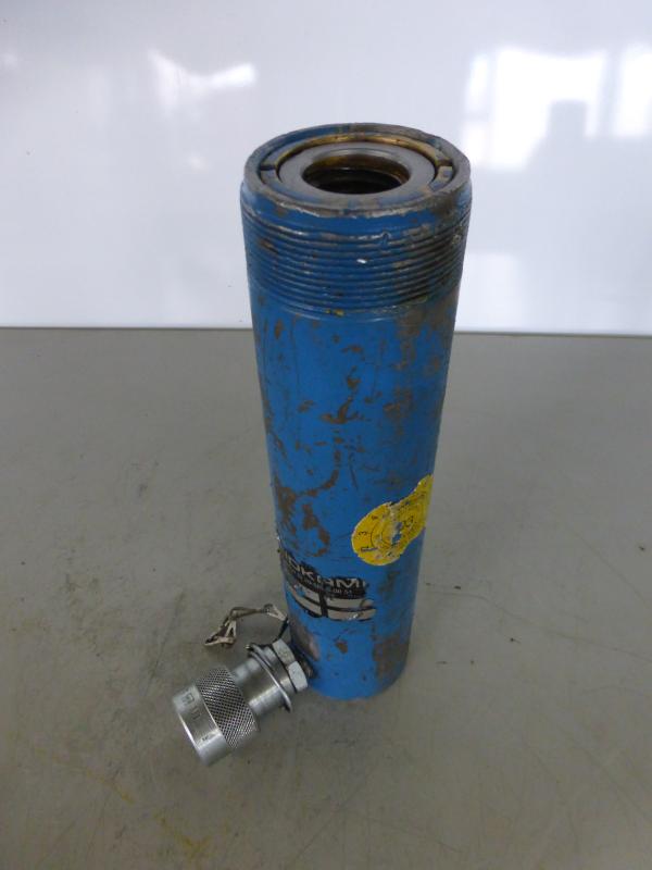 Einfachwirkender Hydraulikzylinder mit Federrückzug, Hydraulikstempel, Lukaszylinder, Maschinenheber