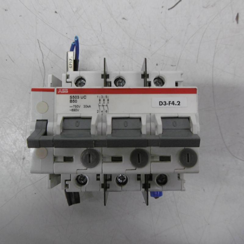3 Phasen Leitungsschutzschalter für Gleichspannungsanwendungen, Sicherungsautomat,  Hochleistungssicherungsautomat, Niederspannungssicherung, Sicherungselement, Sicherung