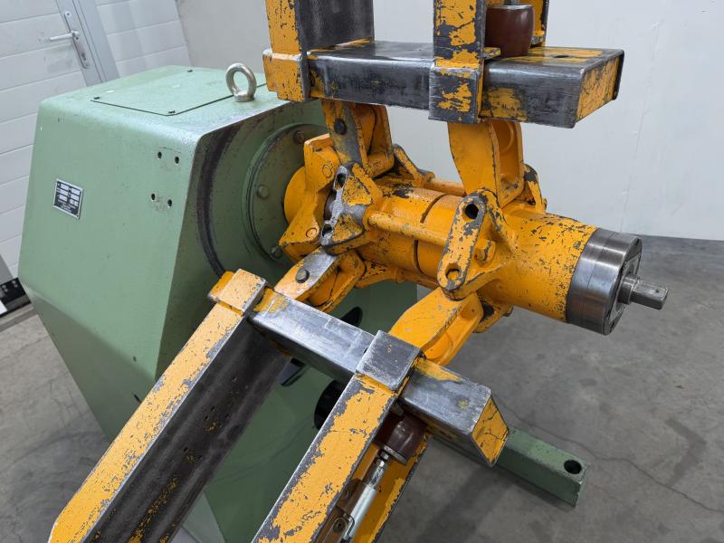 Abwickelhaspel für Coilmaterial bis 2000 kg
