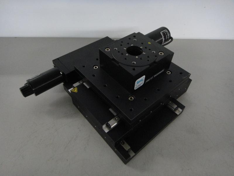 Kreuztisch mit aufgebautem Drehtisch und Schrittmotor-Antrieb, Rundtisch, Teilapparat