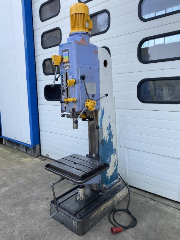Kastenständerbohrmaschine, Getriebebohrmaschine