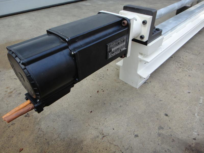 Lineareinheit, Linearachse, Portalachse mit Servoantrieb, Linearführung mit Servomotor