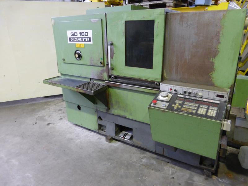 CNC Drehmaschine mit Steuerung Fanuc Mate TS, mit Kraftspannfutter BERG Ø 200 mm