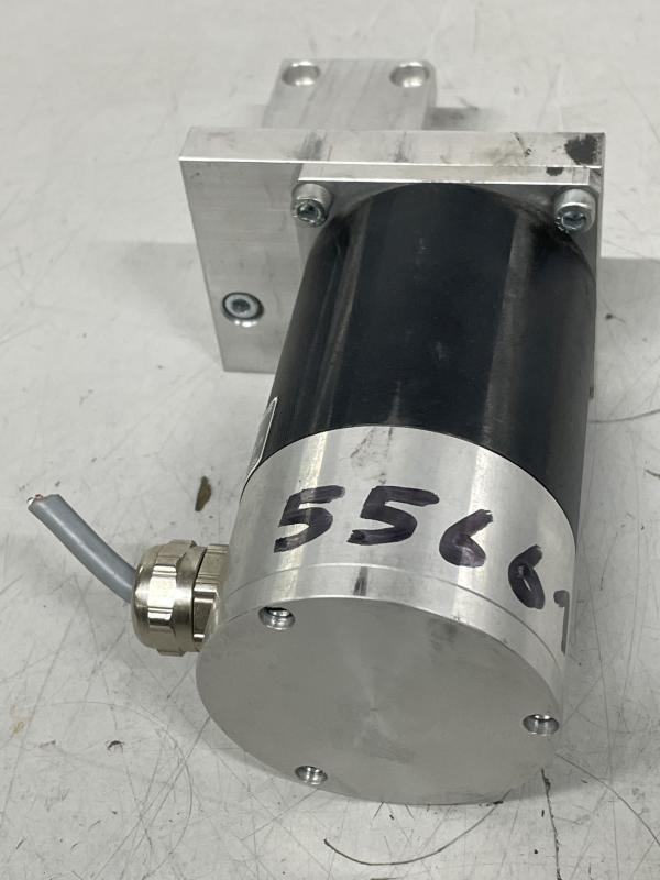 Präzisions-Schrittmotor, Stepper-Motor, Neuwertig nur für einen Testaufbau verwendet.