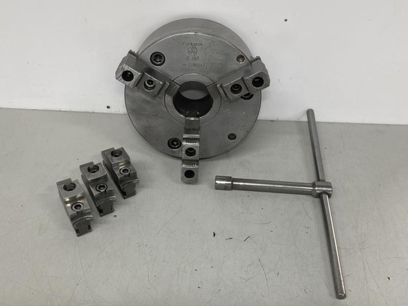 3-Backen Keilstangen-Drehfutter