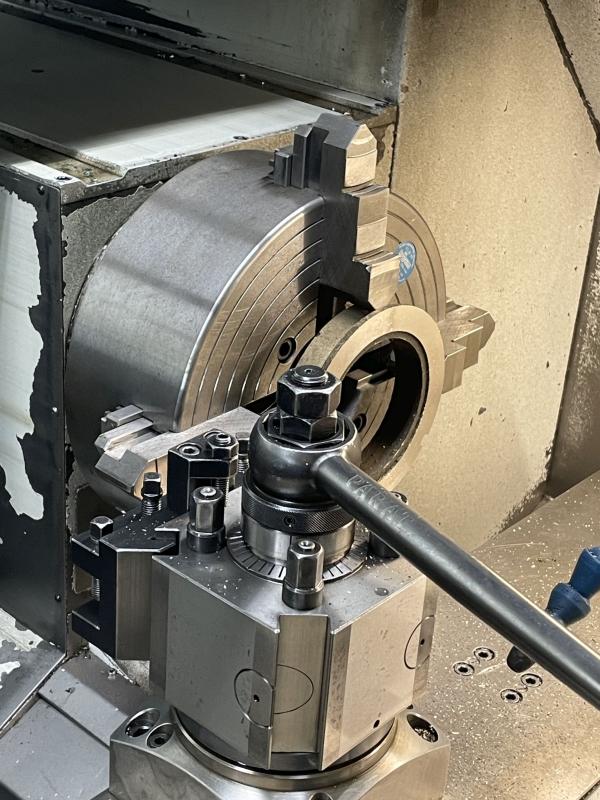 CNC Zyklengesteuerte Drehmaschine mit Zyklen-Steuerung HEIDENHAIN Manual Plus