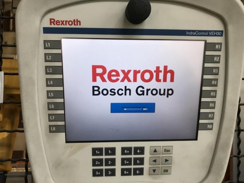 Programmierpult, Bedienpanel, Roboter Bedienpult, Robot Teach Pendant, Teachbox