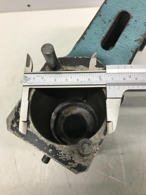 Stanzbügel, Stanzeinheit