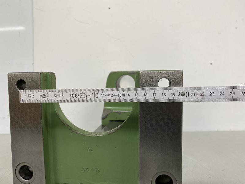 Gegenlager zum Horizontalfräsen, Lagerbock mit Stützlager für lange Fräsdorne, Horizontalbarbeitung