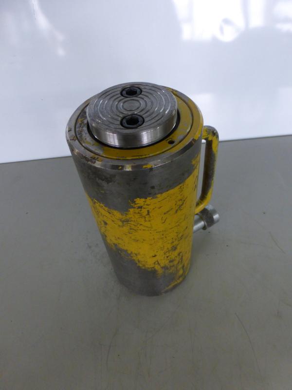 Einfachwirkender Hydraulikzylinder mit Federrückzug, Hydraulikstempel, Lukaszylinder, Maschinenheber