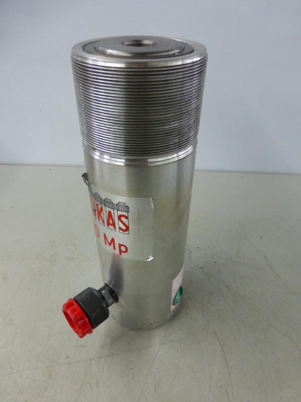 Einfachwirkender Leichtmetallzylinder mit Federrückzug, Hydraulikstempel, Hydraulikzylinder, Lukaszylinder, Maschinenheber