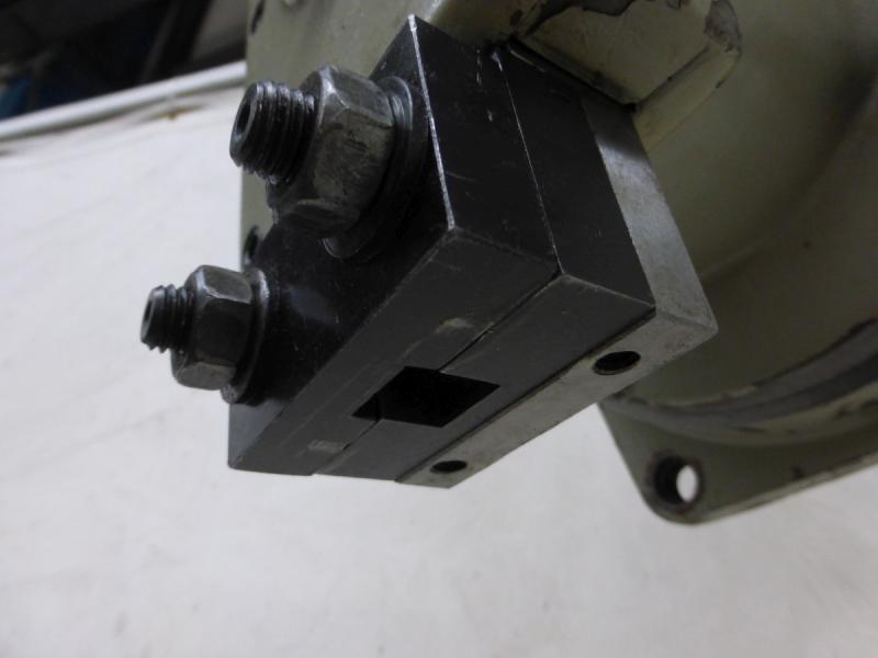 Nutenstoßkopf für Fräsmaschine CCCP / UDSSR, Montage an Stelle vom Vertikalfräskopf, Fräskopf