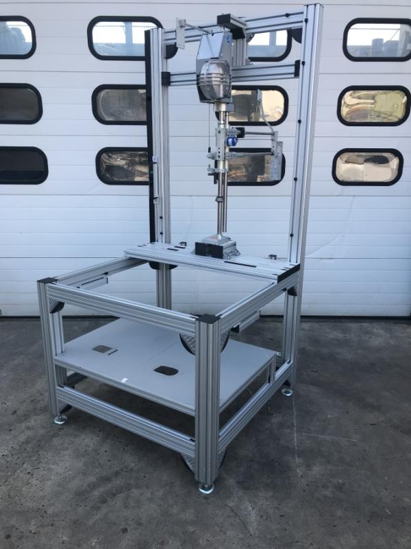 Handlinggerät, Handlingsystem, Manipulator für Schraubtechnik, ALU-Gestell,  Montageplatz