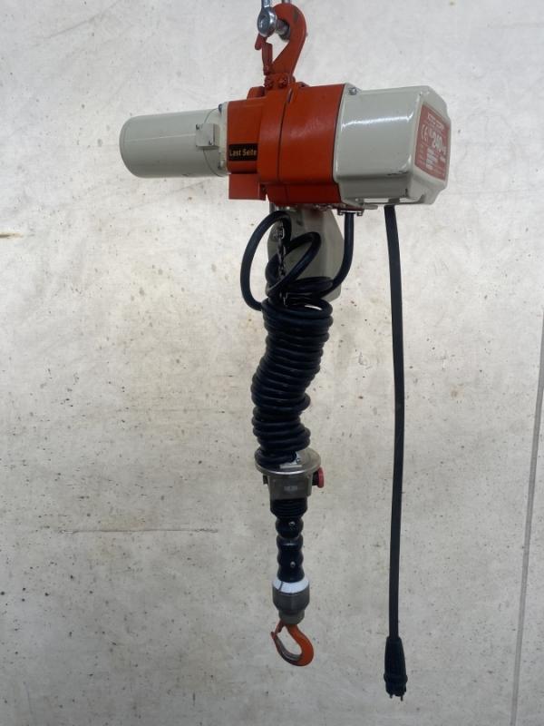 E-Kettenzug, Elektrokettenzug, Elektro Hubwerk, Kran, Manulift 240 kg