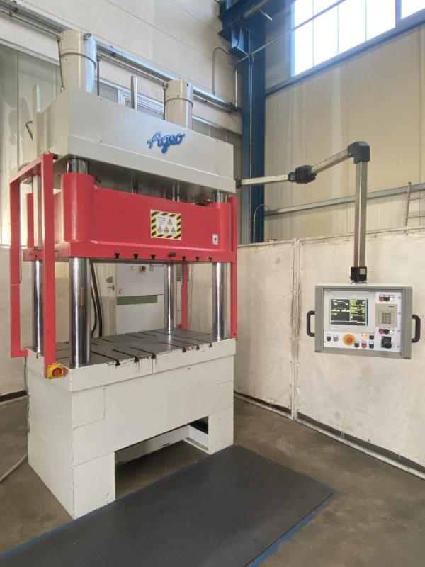 4-Säulen Hydraulikpresse, Tuschierpresse, Gleichlaufpresse