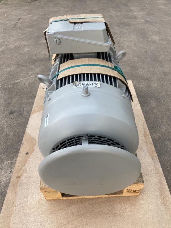Neuer Drehstrom Elektromotor 37 kW Drehstrommotor