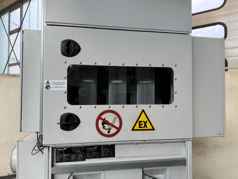 Absauganlage, Zentralabsaugung, Raumluft-Filteranlage, Zentral-Schweißrauchabsaugung