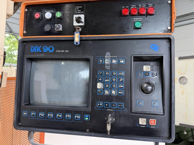CNC Abkantpresse (DEFEKT) 80 ton., Tischbreite 1300 mm, Hydraulikpresse
