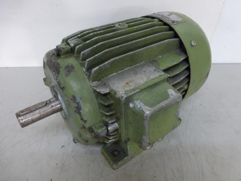 Polumschaltbarer Elektromotor, E-Motor, Drehstrommotor, Kraftstrommotor Fußmotor B3