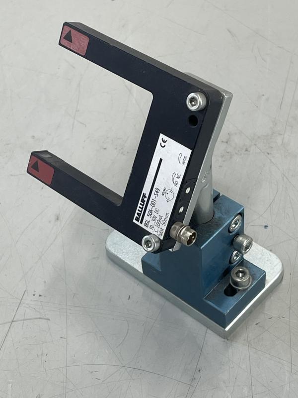 Sensor, Gabel-Lichtschranke, optischer Gabelschalter IPF, wie Initiator