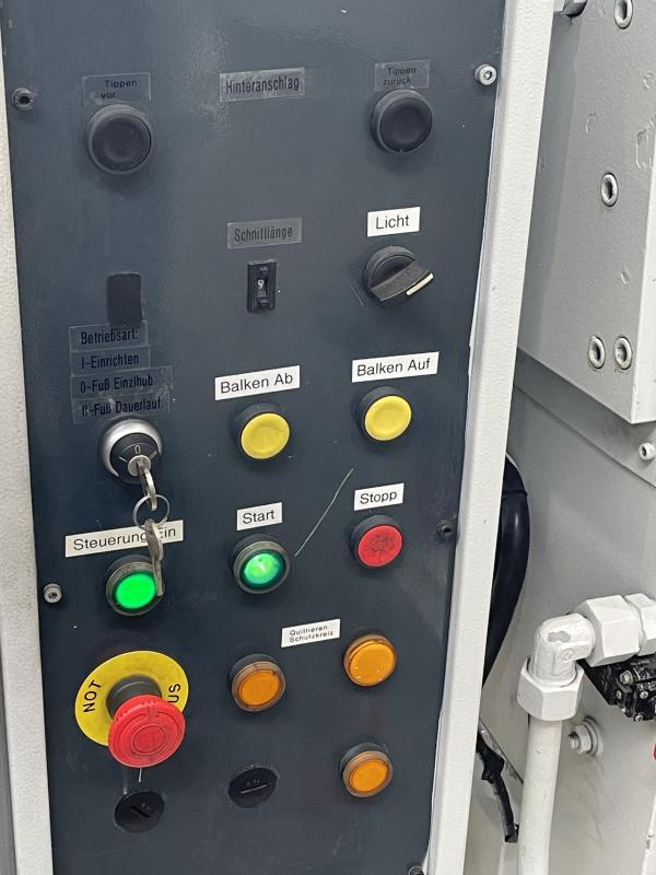 Hydr. Tafelschere, Schwingschnitt-Tafelblechschere