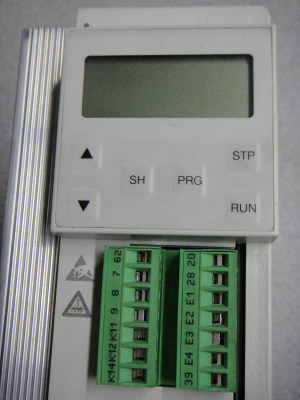 Antriebsregler, Frequenzumrichter, Leistungsmodul mit Bedienpad