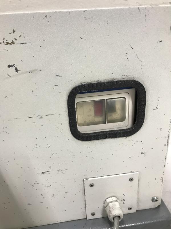 Bürstenentgratmaschine, Rohrentgratmaschine Bürstenentgratmaschine, Rohrentgratmaschine