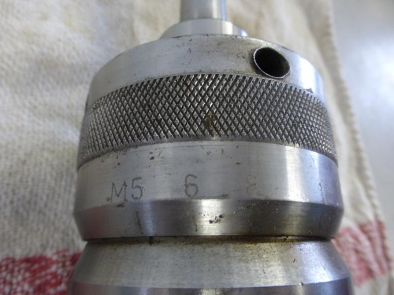 Gewindeschneidfutter M5 - M16 mit Morsekonus MK2