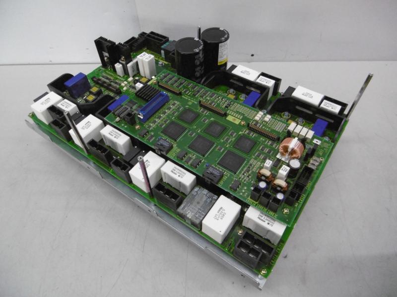 Neuer 6-Achsen AC-Servoantrieb, Servo Amplifier, Antriebsregler für Roboter Neuer 6-Achsen AC-Servoantrieb, Servo Amplifier, Antriebsregler für Roboter