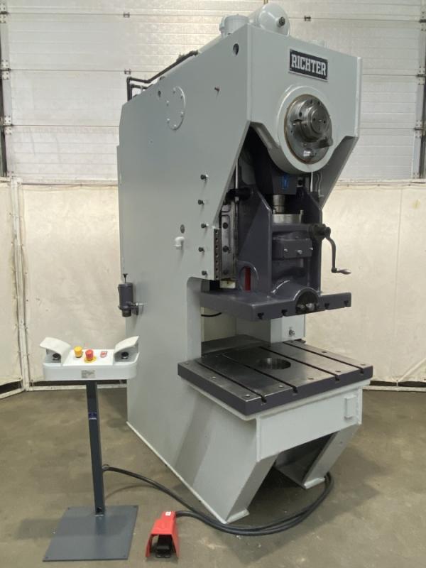 Einständer - Exzenterpresse