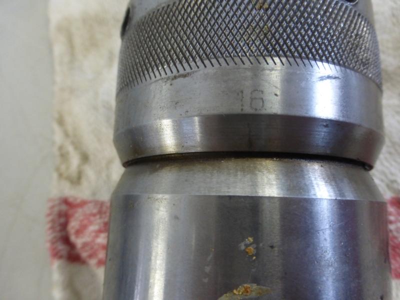 Gewindeschneidfutter M5 - M16 mit Morsekonus MK2