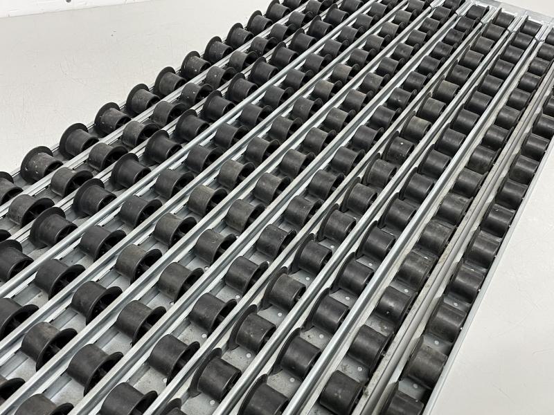 Röllchen U-Leisten, RU-Normal, Röllchenbahn, Kunststoffröllchen mit Spurkranz