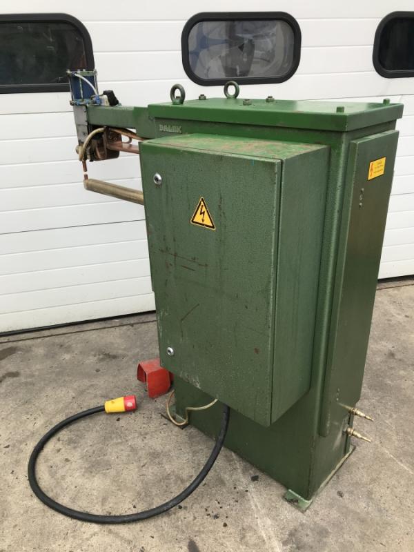Punktschweißmaschine, Buckelschweißmaschine Widerstand-Schweißmaschine Punktschweißmaschine, Buckelschweißmaschine Widerstand-Schweißmaschine