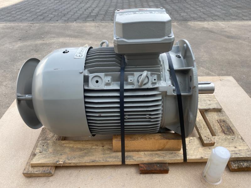 Drehstrom Elektromotor 15 kW Drehstrommotor