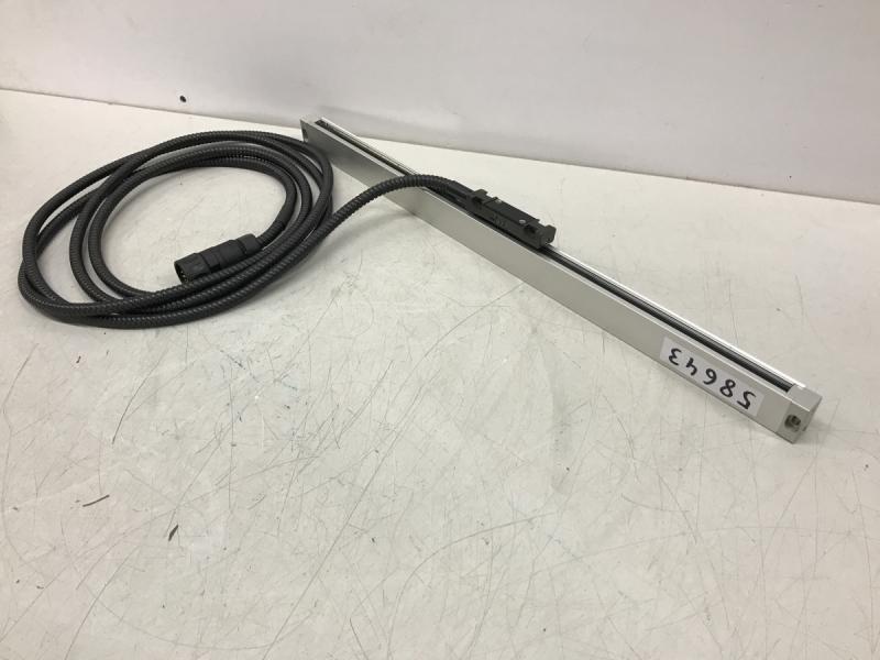 Glasmaßstab, inkrementales Längenmesssystem, Linear Scale, Maßstab mit Glaslineal für Positionsanzeige Glasmaßstab, inkrementales Längenmesssystem, Linear Scale, Maßstab mit Glaslineal für Positionsanzeige