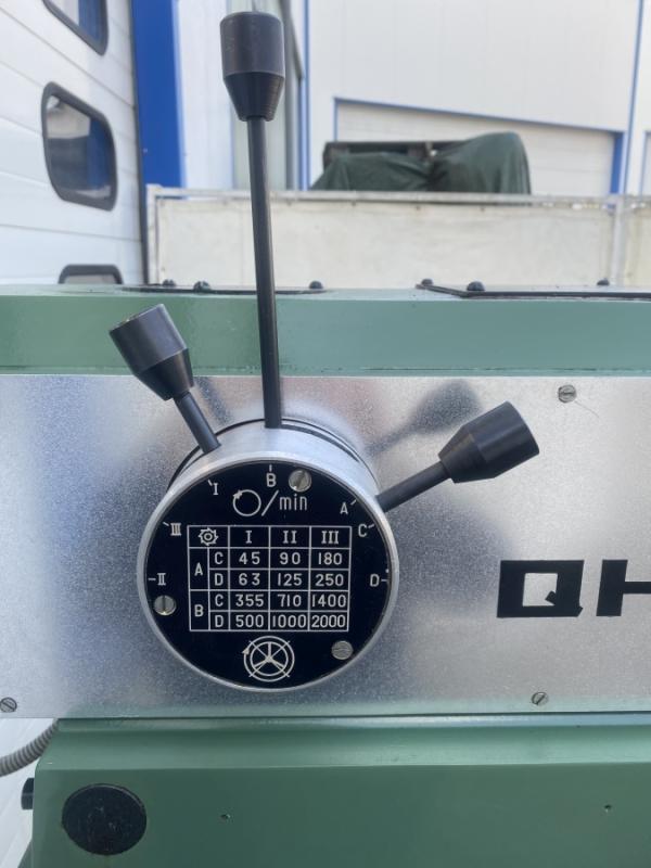 Univ. Konsolfräsmaschine mit Digitalanzeige