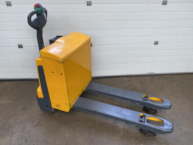 Elektro-Gehstapler, Niederflurhubwagen, Ameise, Deichselstapler